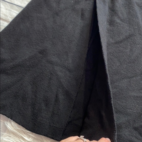 SOLD! Maje Mood Black Knit Poncho Cape sz 2 M NWT - Picture 4 of 6